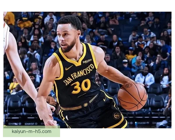 库嫂澄清早年言论称库里不是理想型 解释为自己配不上库里